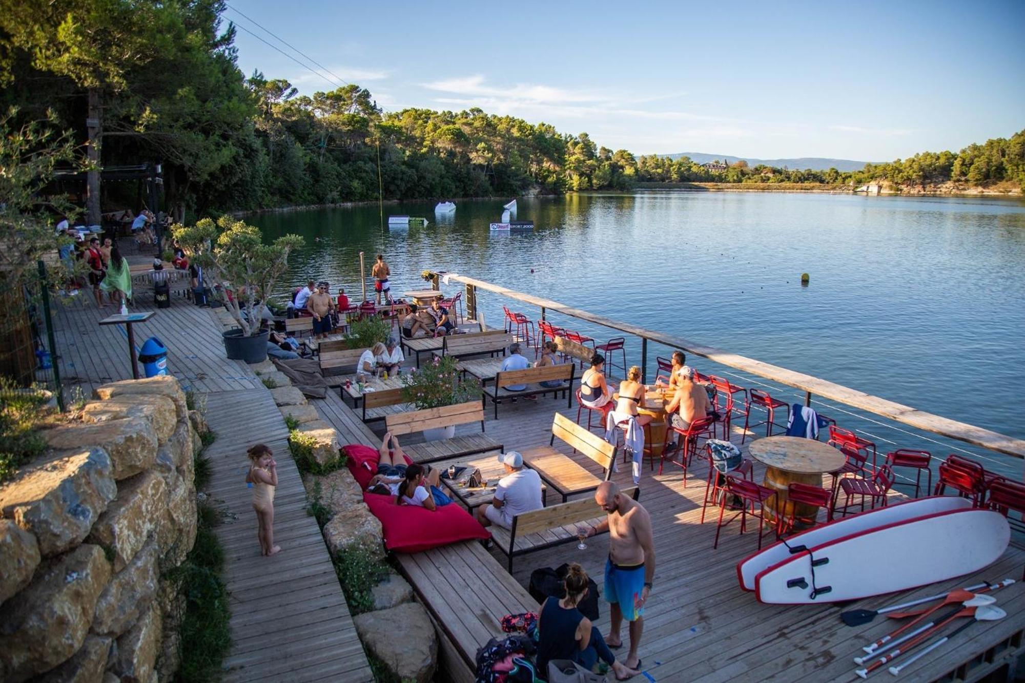 Au Point Du Jour - Gites Carcassonne, Lac De La Cavayere エクステリア 写真